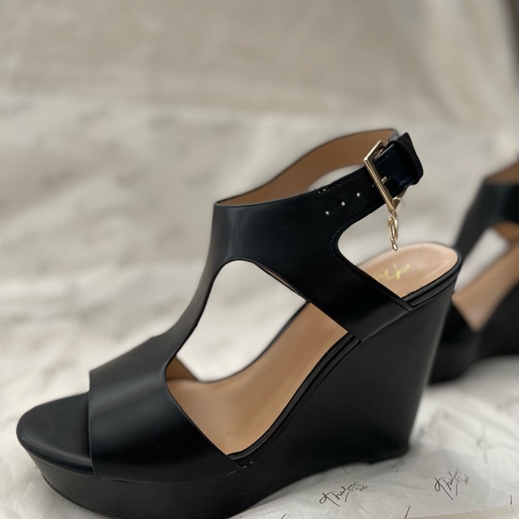 Women’s wedge shoes - Picture 5 of 7